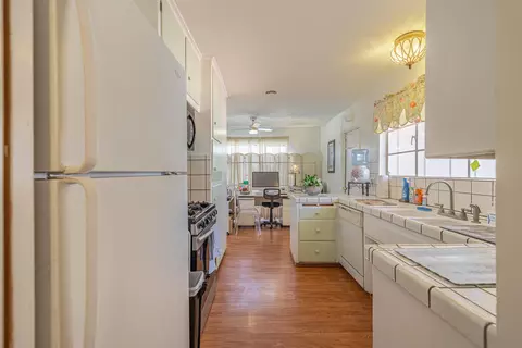 1300 Avenue J3 E, Lancaster, CA 93535 photo 5