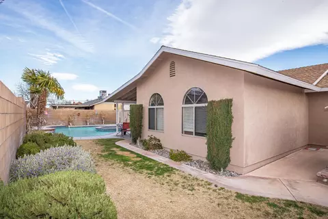 2319 Forry St, Lancaster, CA 93536 photo 32