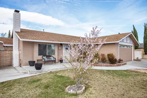 2319 Forry St, Lancaster, CA 93536 photo 6