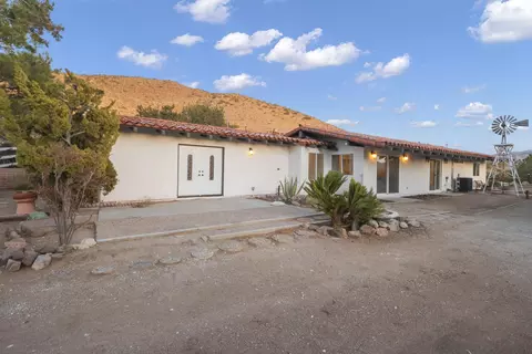 1530 Crest View Trl, Acton, CA 93510 photo 2