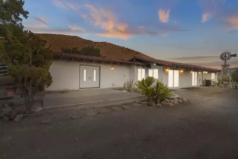 1530 Crest View Trl, Acton, CA 93510