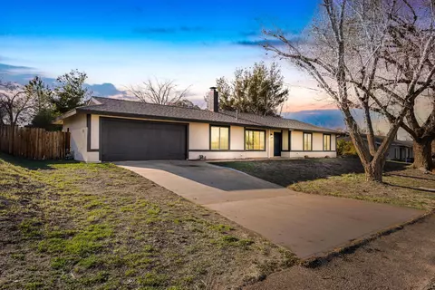 36915 95th St E, Littlerock, CA 93543