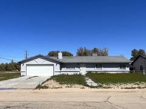 9007 Xavier Ave, California City, CA 93505