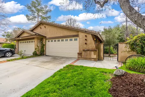 23702 Via Tomas, Valencia, CA 91355