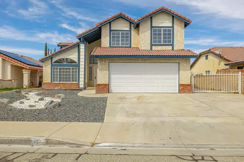 527 Ave J 10 E, Lancaster, CA 93535