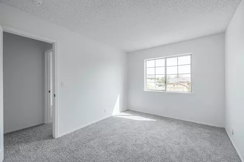 527 Ave J 10 E, Lancaster, CA 93535 photo 24