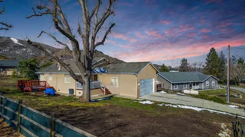 18330 Basil Dr, Tehachapi, CA 93561 photo 1
