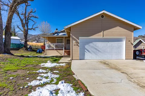 18330 Basil Dr, Tehachapi, CA 93561 photo 17