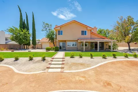 5319 Windcrest Ct, Palmdale, CA 93551 photo 3
