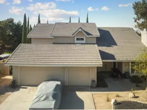 5637 Redwood Ave, Palmdale, CA 93551
