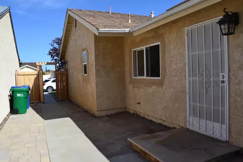 37153 26th St E, Palmdale, CA 93550 photo 14