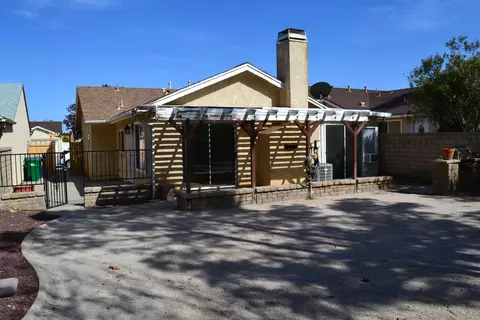 37153 26th St E, Palmdale, CA 93550 photo 32