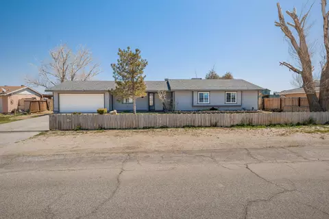 41106 163rd St E, Lake Los Angeles, CA 93535