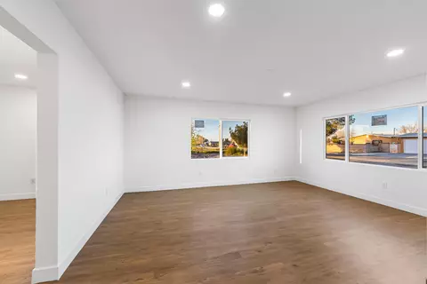 38507 15th St E, Palmdale, CA 93550 photo 10