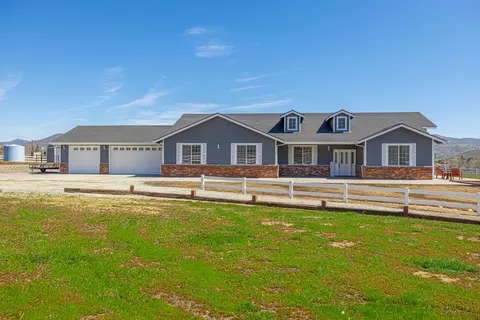 23716 Mariposa Ave, Tehachapi, CA 93561 photo 17