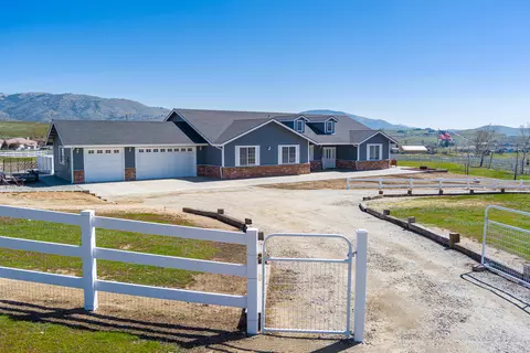 23716 Mariposa Ave, Tehachapi, CA 93561 photo 16