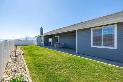 23716 Mariposa Ave, Tehachapi, CA 93561 photo 21