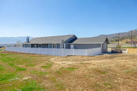 23716 Mariposa Ave, Tehachapi, CA 93561 photo 19