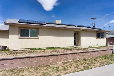 226 Church Ave E, Ridgecrest, CA 93555
