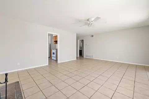 43703 Heaton Ave, Lancaster, CA 93534 photo 11