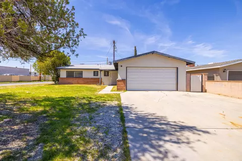 43703 Heaton Ave, Lancaster, CA 93534 photo 1