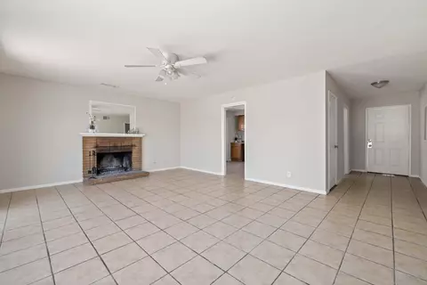 43703 Heaton Ave, Lancaster, CA 93534 photo 12