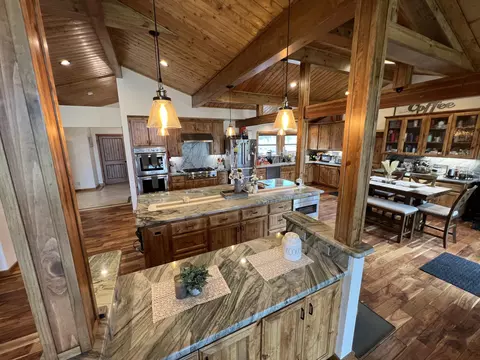 30100 Knight Ct, Tehachapi, CA 93561 photo 7