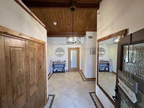 30100 Knight Ct, Tehachapi, CA 93561 photo 5