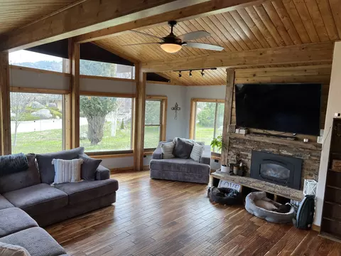 30100 Knight Ct, Tehachapi, CA 93561 photo 10