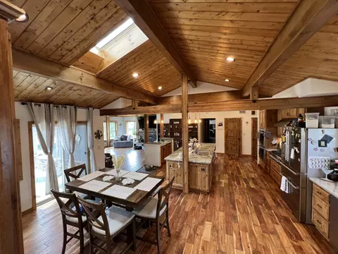 30100 Knight Ct, Tehachapi, CA 93561 photo 8