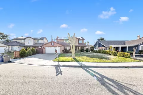 37217 Festival Ct, Palmdale, CA 93552