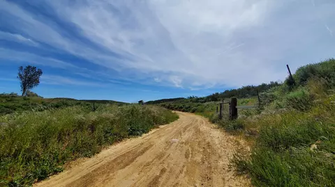 Tapia Canyon Road, Santa Clarita, CA 91390