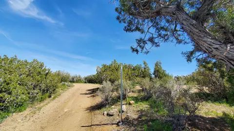 Nr Four Winds Road & 106th E, Juniper Hills, CA 93543
