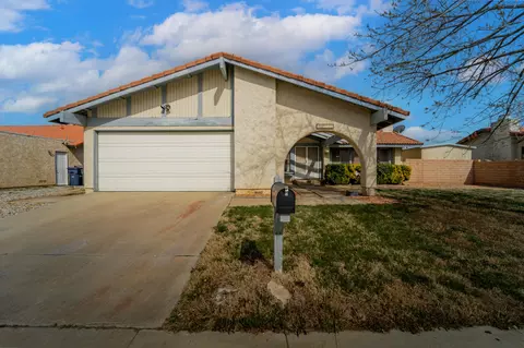44618 12th St E, Lancaster, CA 93535 photo 17