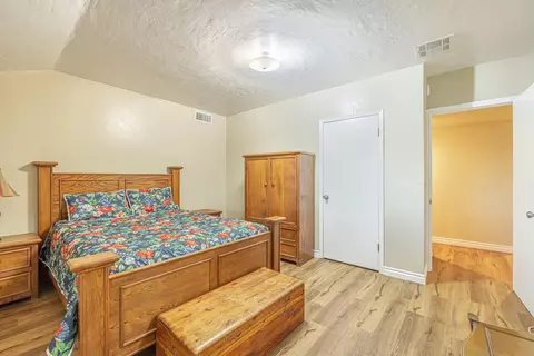 3242 Avenue H4 E, Lancaster, CA 93535 photo 8