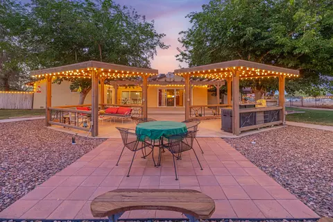 3242 Avenue H4 E, Lancaster, CA 93535