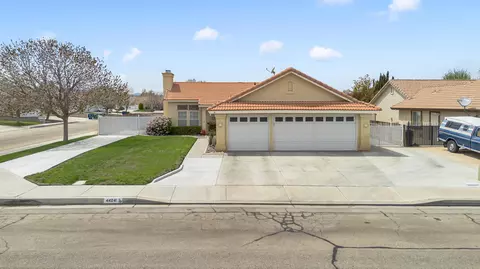 44241 37 St W, Lancaster, CA 93536
