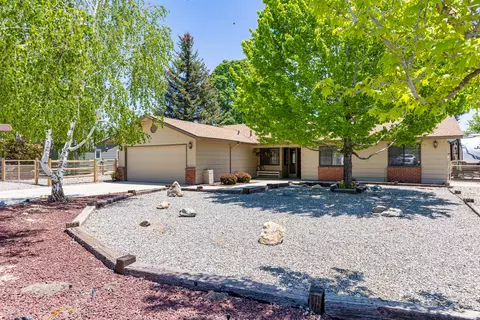 23940 Basin Harbor Ct, Tehachapi, CA 93561 photo 1