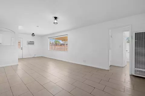 44204 Stanridge Ave, Lancaster, CA 93535 photo 6