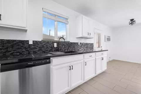 44204 Stanridge Ave, Lancaster, CA 93535 photo 12