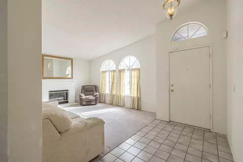 43943 Comstock Ave, Lancaster, CA 93535 photo 6