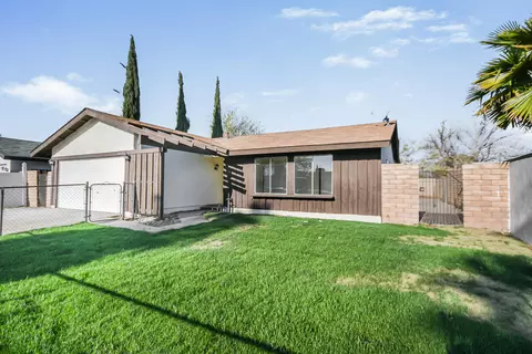 44015 Gingham Ave, Lancaster, CA 93535 photo 1