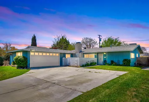 38829 2nd St E, Palmdale, CA 93550