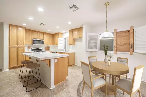 45426 36th St E, Lancaster, CA 93535 photo 4