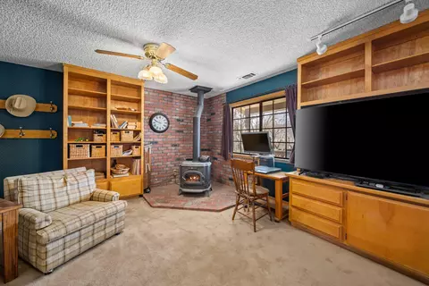 24130 San Juan Dr, Tehachapi, CA 93561 photo 23