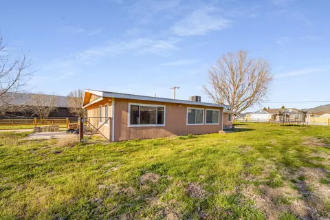 17980 Cedar Canyon Dr, Tehachapi, CA 93561 photo 21