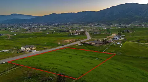Pinon Canyon Road, Tehachapi, CA 93561 photo 3
