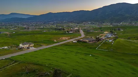 Pinon Canyon Road, Tehachapi, CA 93561 photo 2