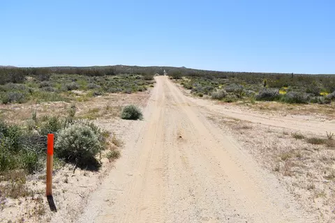 25 Th St West And So Backus Rd, Rosamond, CA 93560