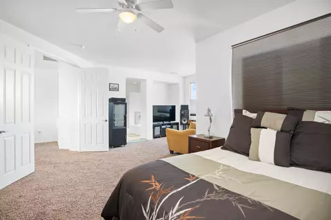 6725 Bertillion St, Palmdale, CA 93552 photo 38